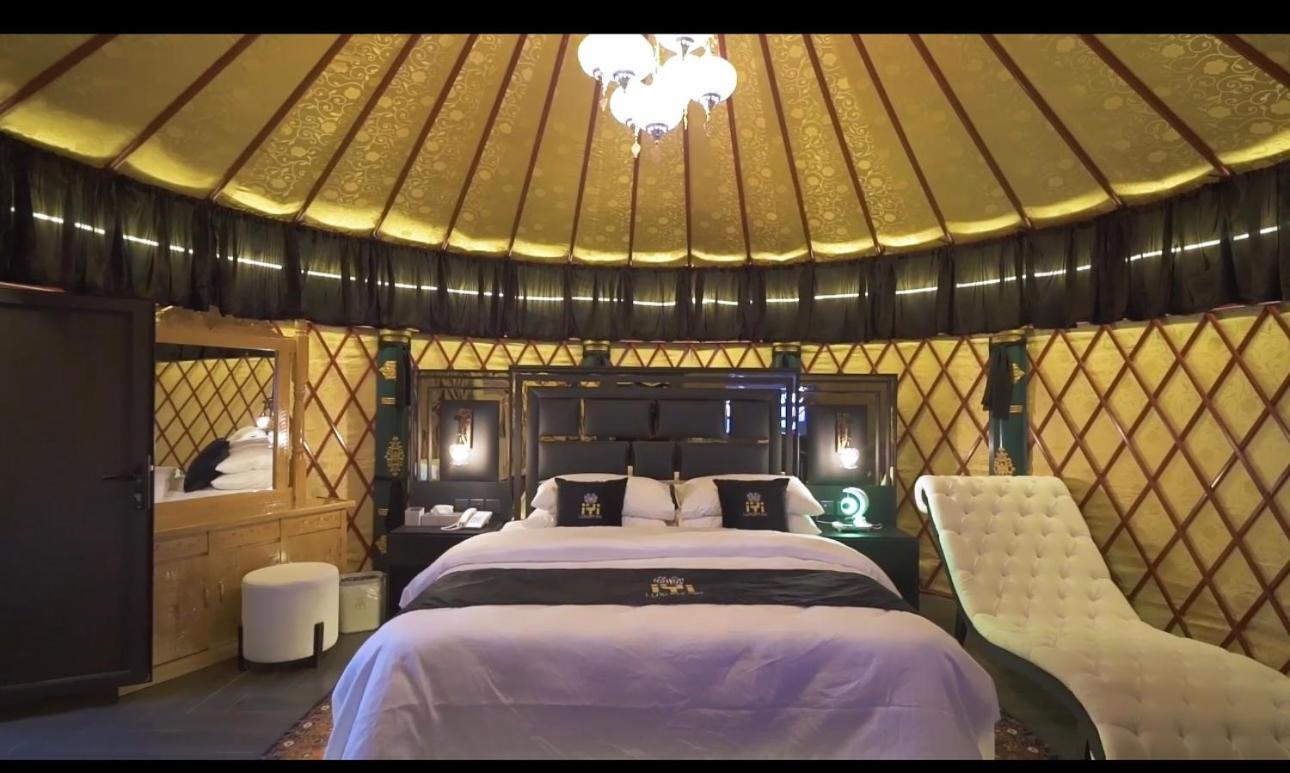 Iyi Luxury Inn Swat Saidu Sharif エクステリア 写真